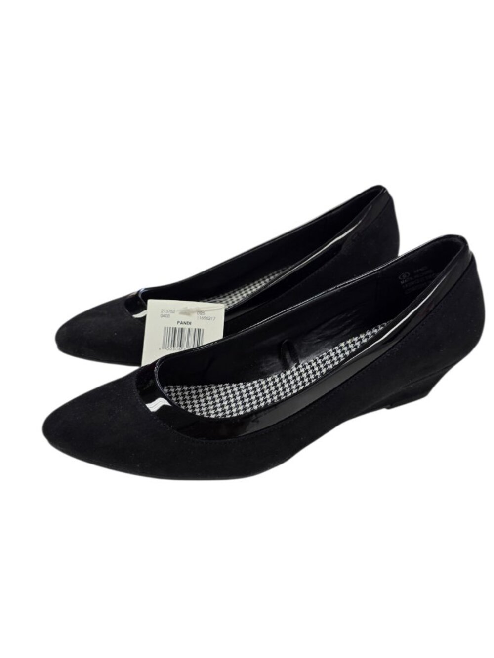 George Pandi Mini Wedge Slip On Closed Toe Shoes, Black, Size Womens 6